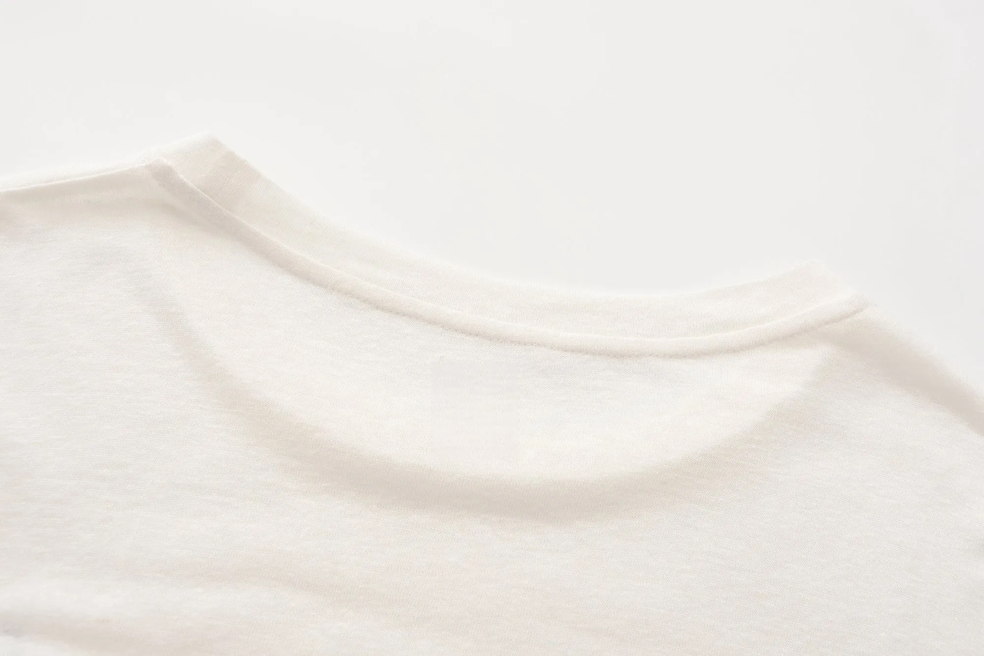 Angle Long sleeve Linen T-shirt x Ofelia Botella