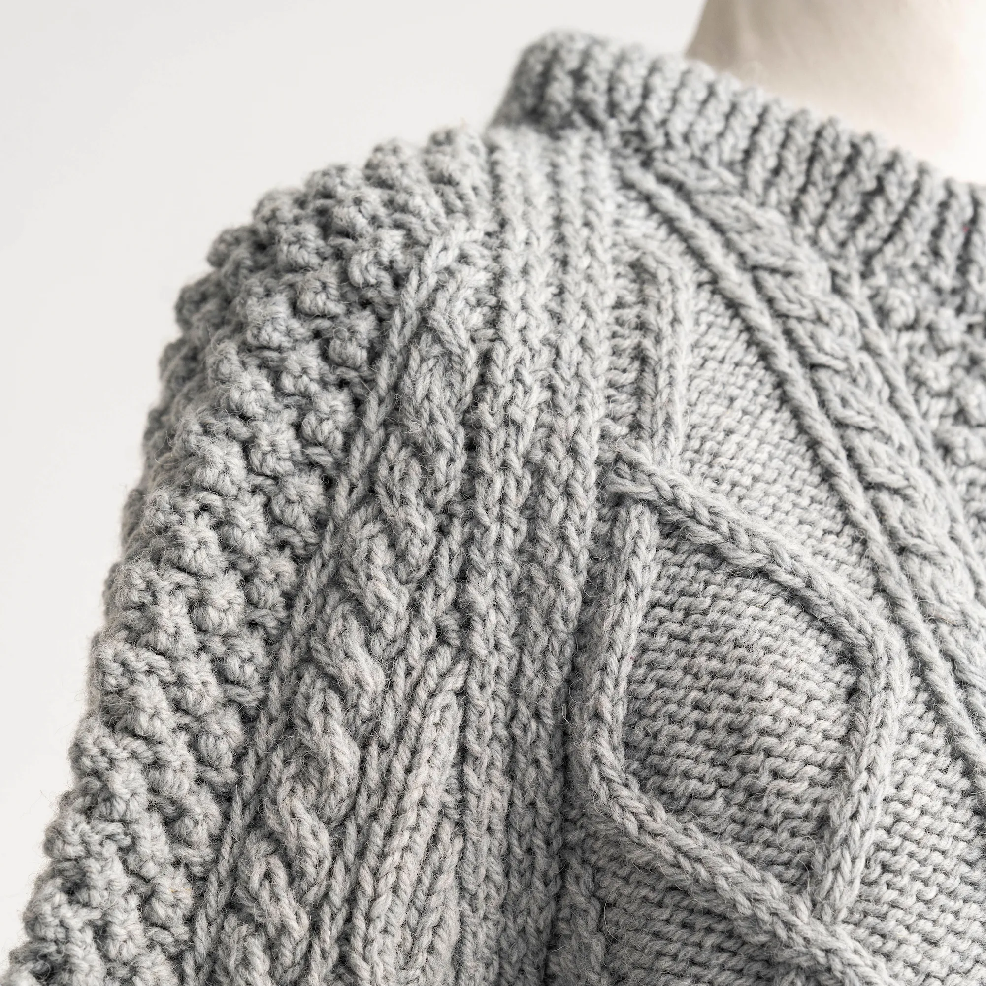 Clare Pullover