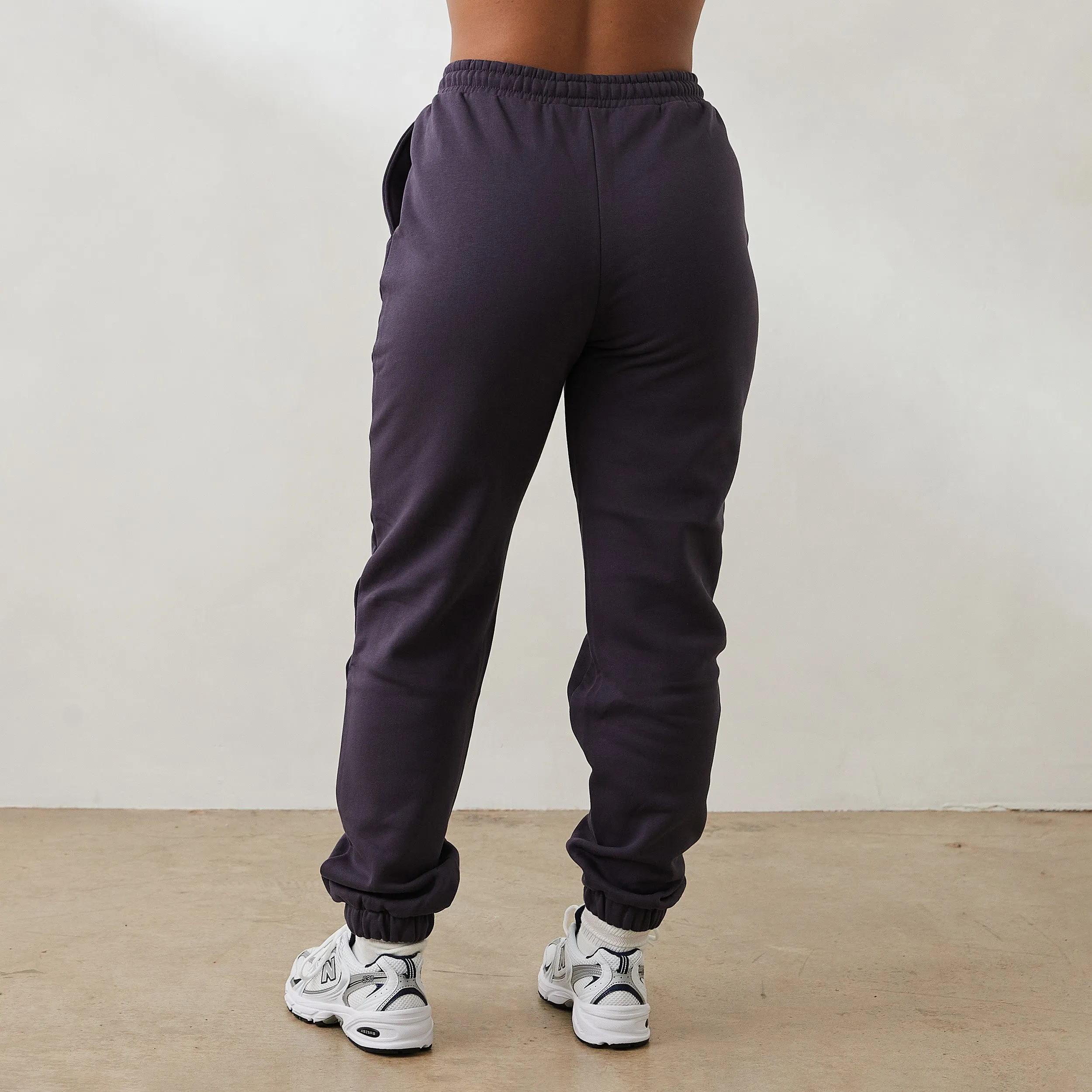Essential Sweatpants - Smoked Blue